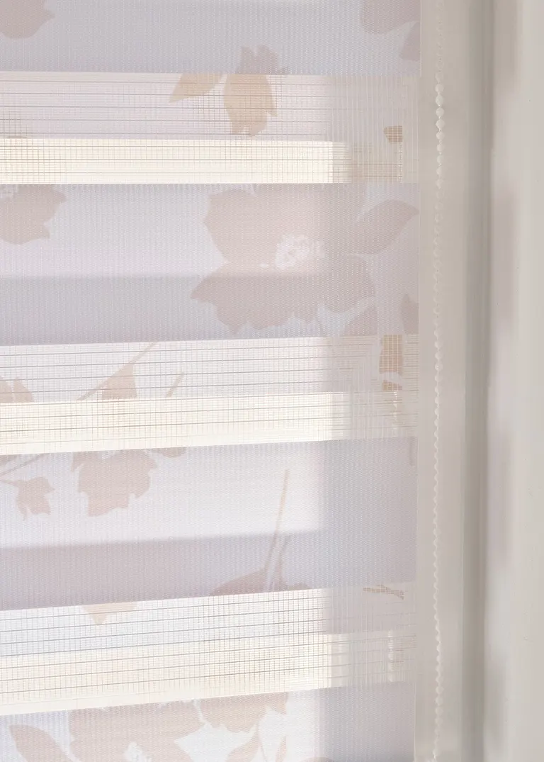 bonprix Blumige Aussichten für Dein Fenster - weiß Riesige Rabatte