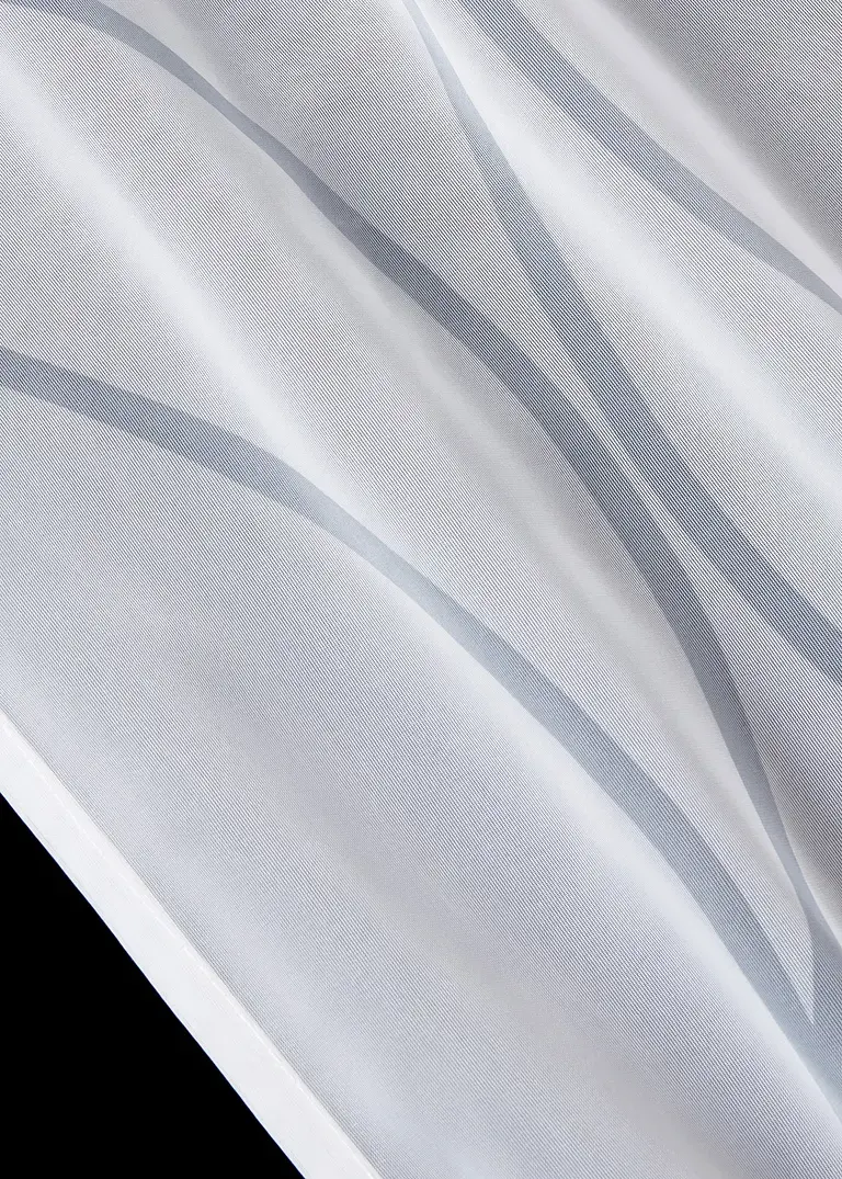 bonprix Transparenter Gardinenschal mit modernem Druck Auslauf